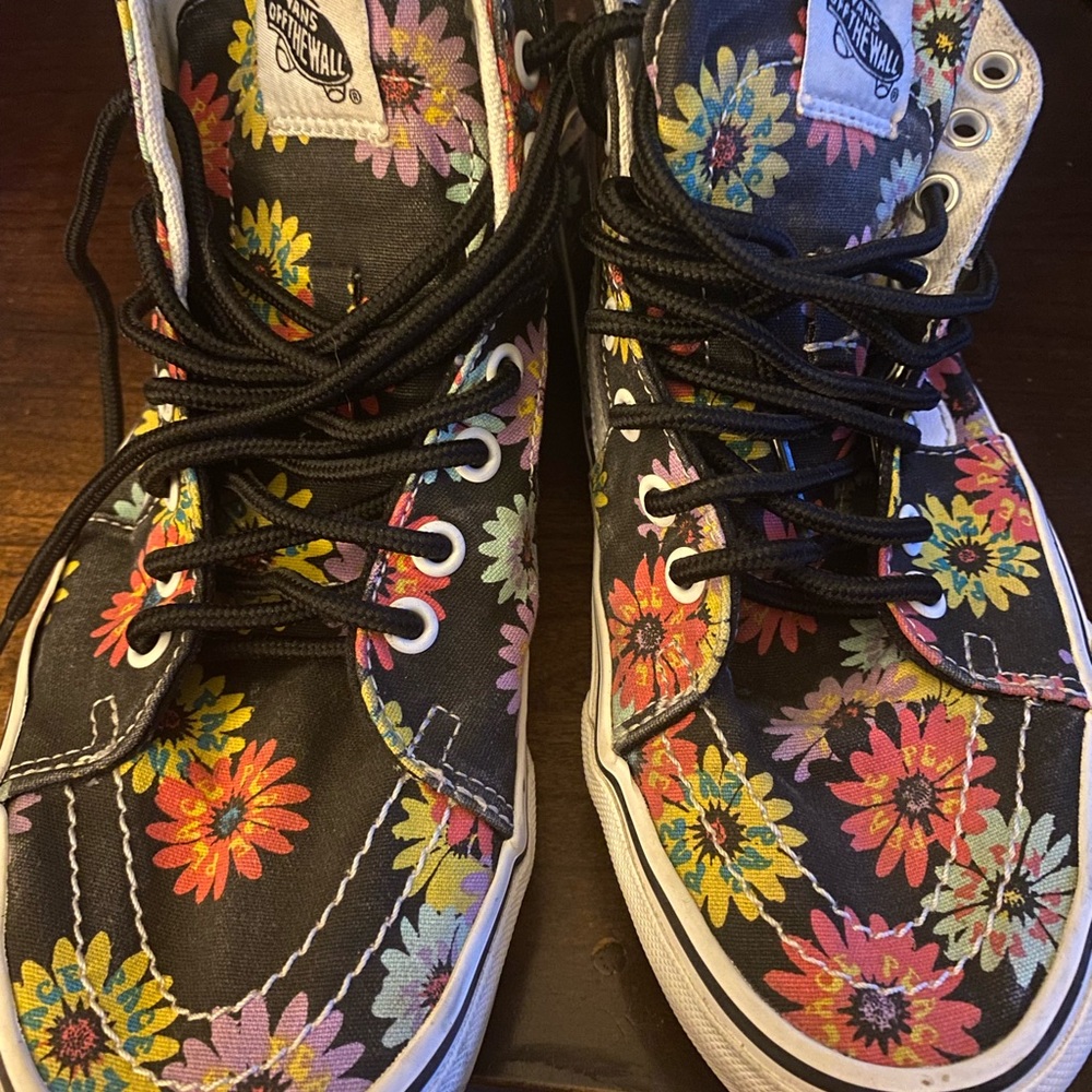 Vans Women's Floral Sneakers - Black and Multicolor